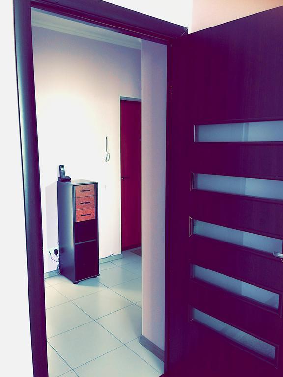 אסטנה Sky Infinity Apartment מראה חיצוני תמונה